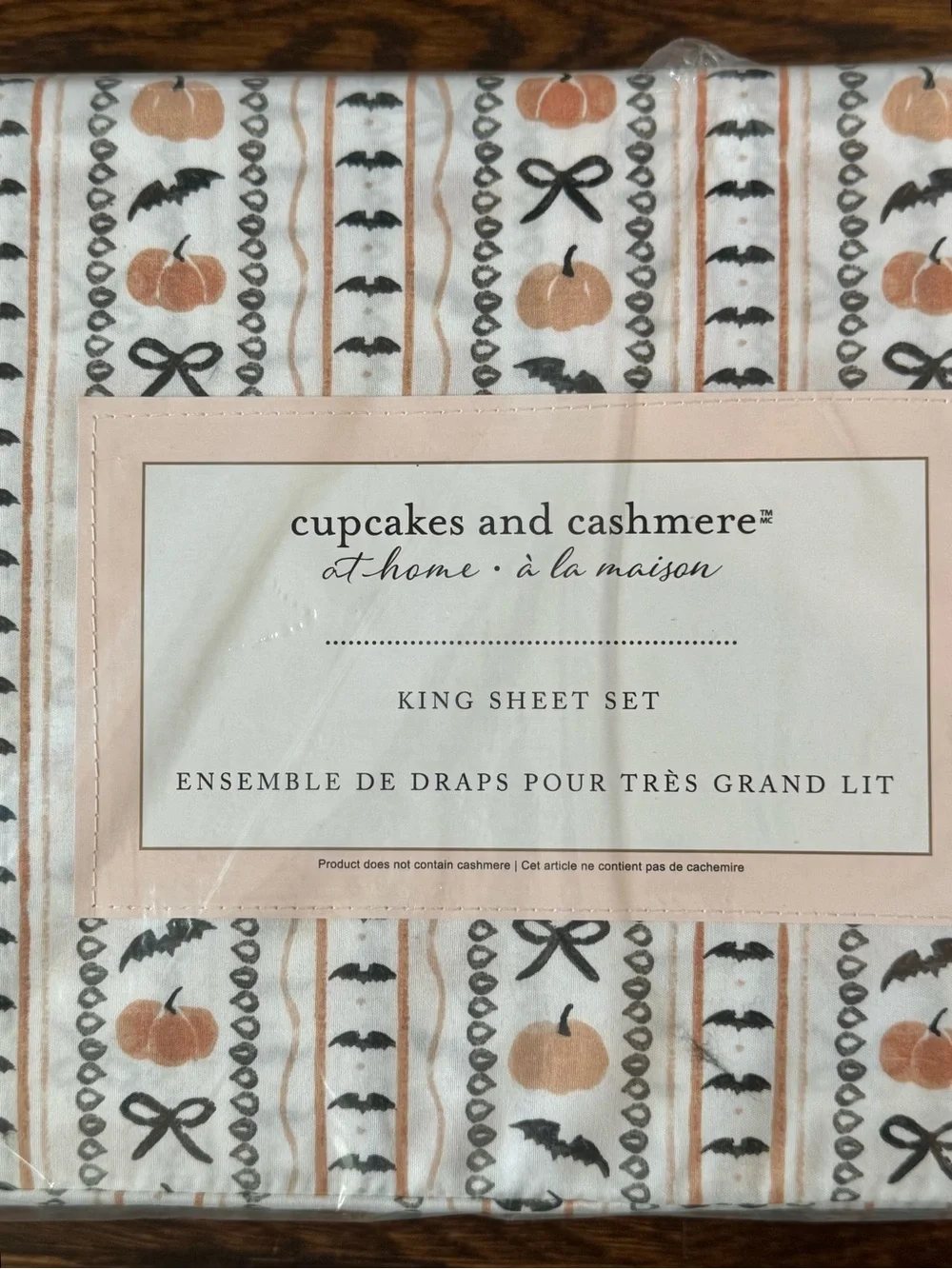 Cupcakes and Cashmere King Sheet Set- Pumpkins, Bats & Bows